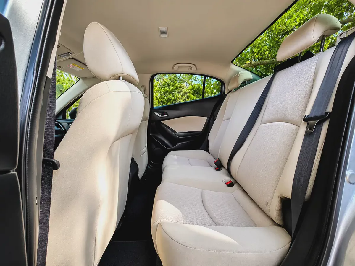 GCC Specs | Stylish, Reliable  Fuel Efficient-4-4