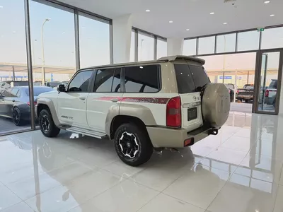 نيسان سوبر سفاري ابيض / زعفراني 2022 (المسعود)-2