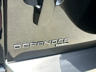 Land Rover Defender P400 HSE 2022 GCC Specs-3