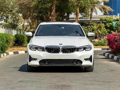 BMW i 330 2019 GCC UNDER WARRANTY-9