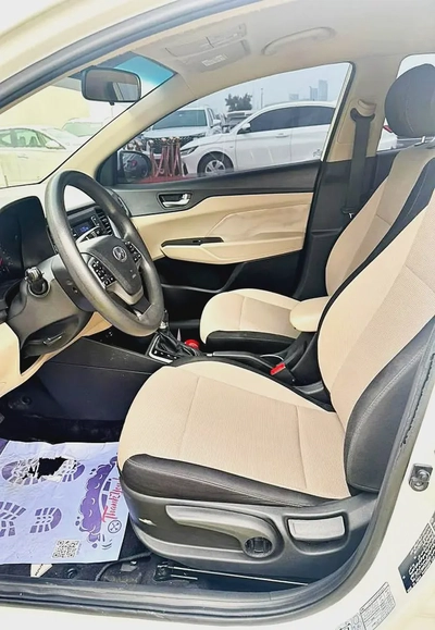 HYUNDAI ACCENT 2022-7