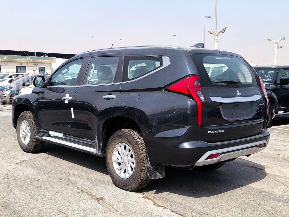 Mitsubishi Montero Sport GLS HIGHLINE MONTERO SPORT 2.5L 4WD DIESEL-3-0