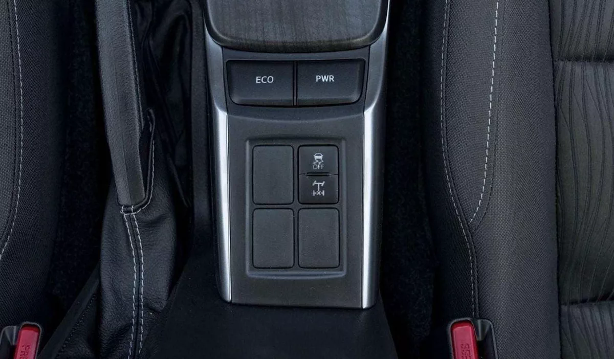 Toyota Fortuner EXR FORTUNER 2.4L DIESEL 2025-16-0