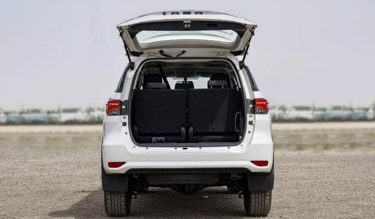 Toyota Fortuner EXR FORTUNER 2.4L DIESEL 2025-18-0