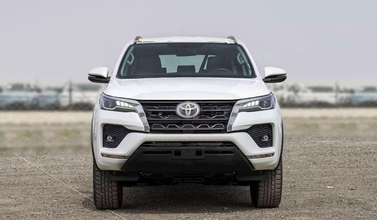Toyota Fortuner EXR FORTUNER 2.4L DIESEL 2025-2-0