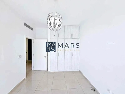 Spacious three bedroom townhouse bigger layout is available for rent in Nasma for 100,000 AED-2