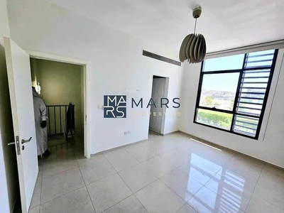 Spacious three bedroom townhouse bigger layout is available for rent in Nasma for 100,000 AED-3