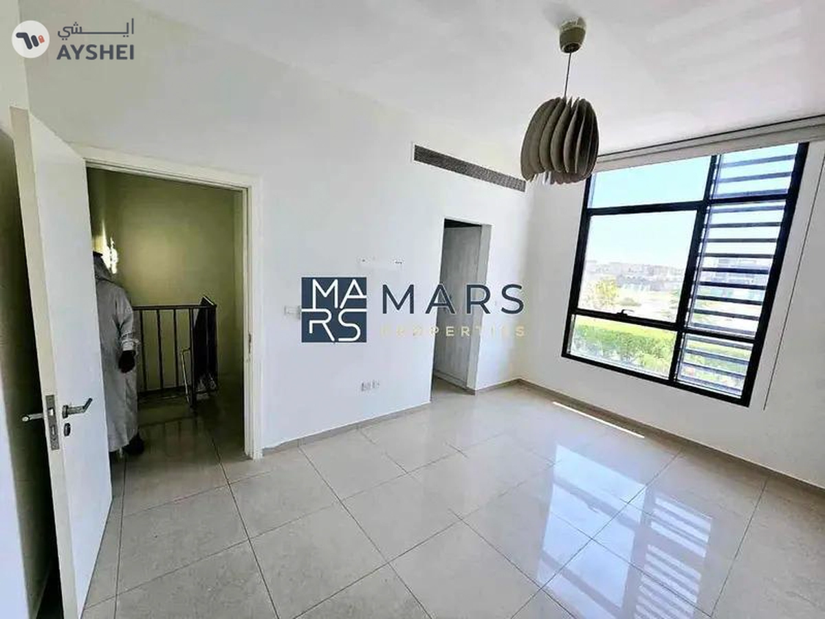 Spacious three bedroom townhouse bigger layout is available for rent in Nasma for 100,000 AED-3-3