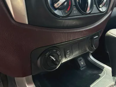 2020 Nissan Navara | 4X4 | Full Automatic | Low mileage | GCC | Clean | Ref#1158-11