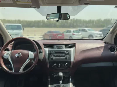 2020 Nissan Navara | 4X4 | Full Automatic | Low mileage | GCC | Clean | Ref#1158-8