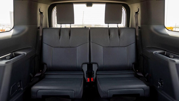 Toyota Prado PRADO 2025\LUXURY\(LHD) TOYOTA PRADO 250 WX+ 2.8D AT MY2025 – BLACK