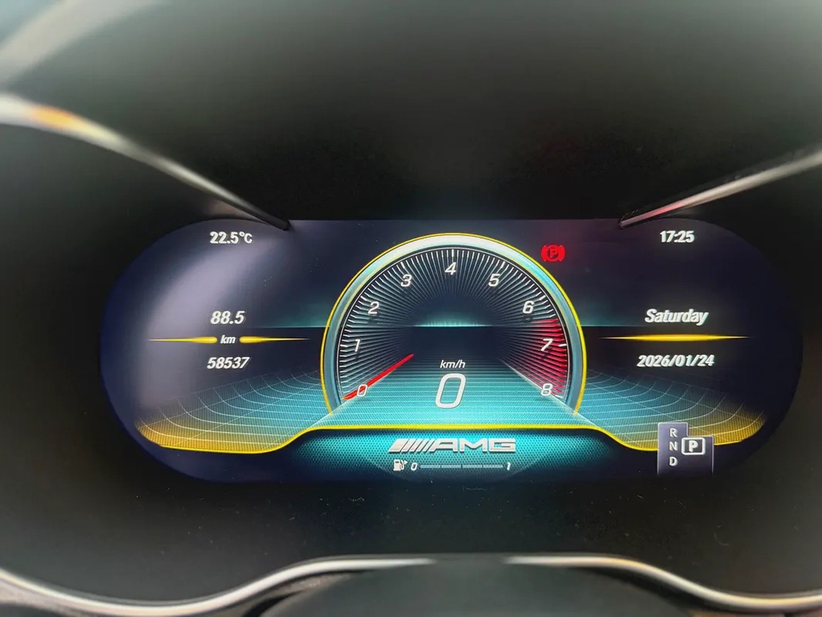 MERCEDES C 43 AMG - 2018 - 58,000 kms - FULL OPTION - JAPANESE SPEC-11-11