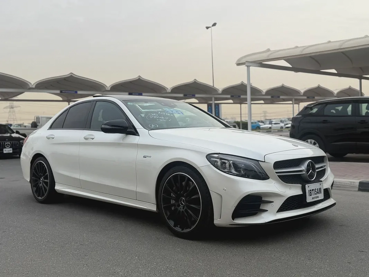 MERCEDES C 43 AMG - 2018 - 58,000 kms - FULL OPTION - JAPANESE SPEC-1-1