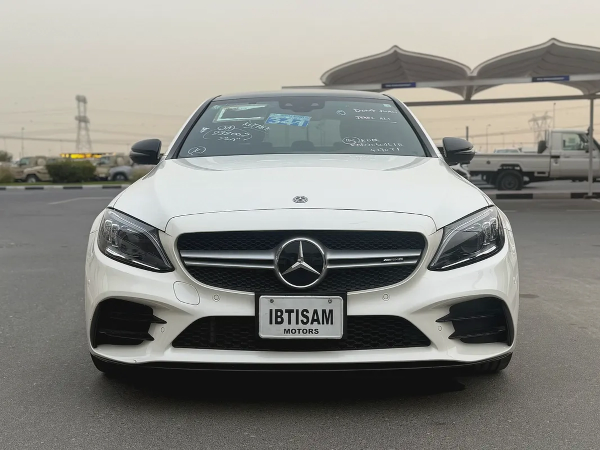 MERCEDES C 43 AMG - 2018 - 58,000 kms - FULL OPTION - JAPANESE SPEC-2-2