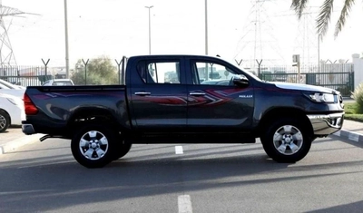 Toyota Hilux SGLX Toyota Hilux AT 2.4L Mid AT DIESEL-1