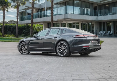 6,071 P.M |  Panamera Platinum | 0% Downpayment | Full Porsche History!-2