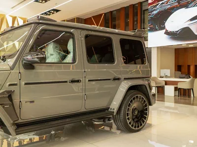 BRABUS G 800 Widestar - Mercedes-AMG G 63 2025 Brabus G800 – Nardo Gray | Full Carbon | Luxury Performance SUV-4