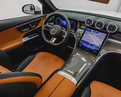 MERCEDES GLC200 SUV - AMG KIT - 2025 - GCC - GARGASH WARRANTY AND SERVICE CONTRACT-9