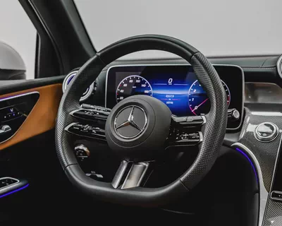 MERCEDES GLC200 SUV - AMG KIT - 2025 - GCC - GARGASH WARRANTY AND SERVICE CONTRACT-10