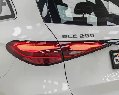 MERCEDES GLC200 SUV - AMG KIT - 2025 - GCC - GARGASH WARRANTY AND SERVICE CONTRACT-4