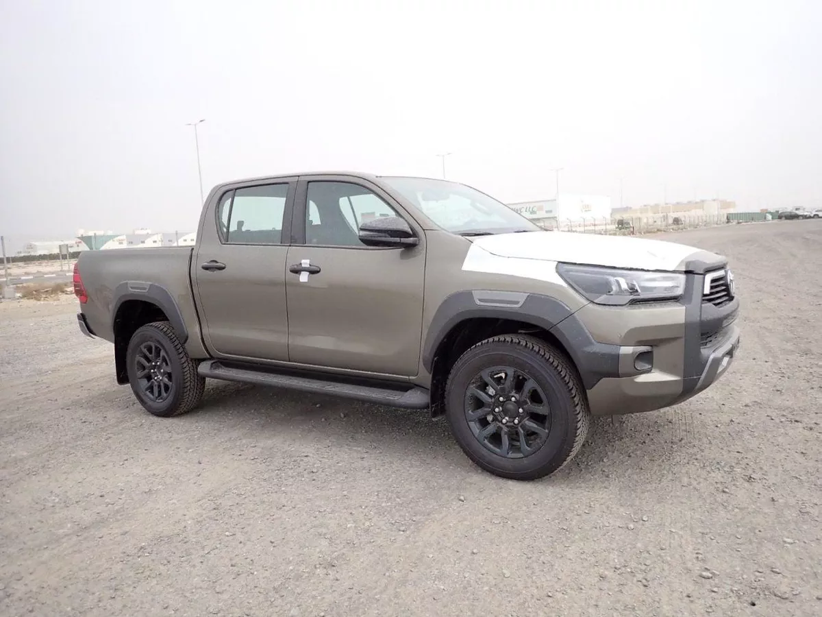 Toyota Hilux ADVENTURE-1-0