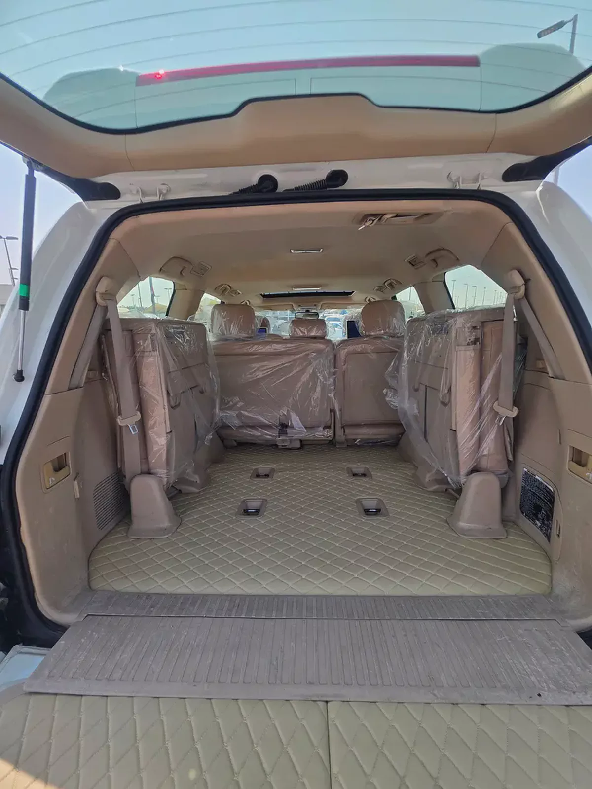 Toyota Land Cruiser GXR V6 4.0L Model 2014 Upgrade to New Face-lift 2024 Full Options-12-12