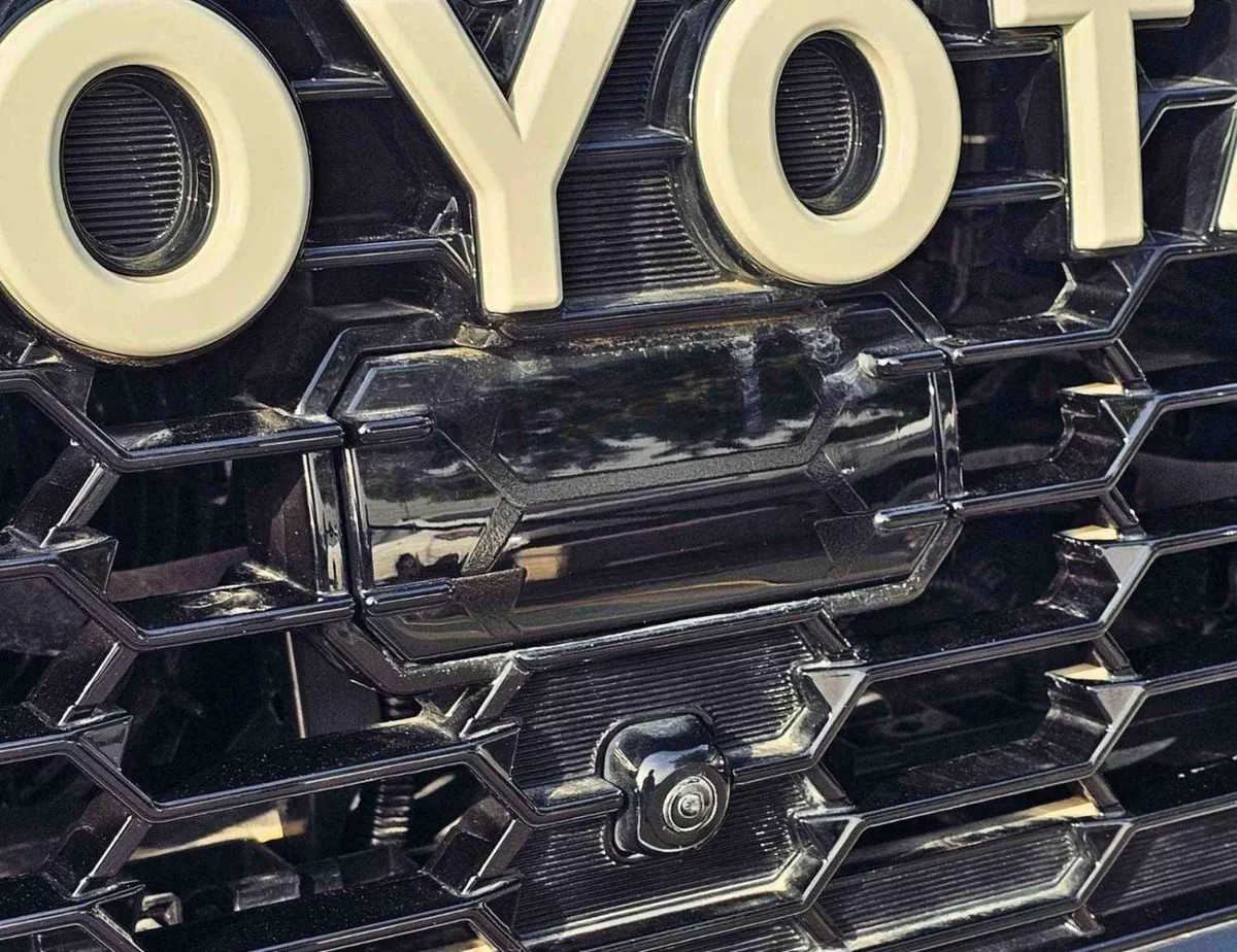Toyota Land Cruiser GR SPORT || 3.5L PETROL V6 | RADAR | REAR ENTERTAINMENT SCREEN | SUNROOF | COOL BOX (CODE#LC3HGR)-9-0