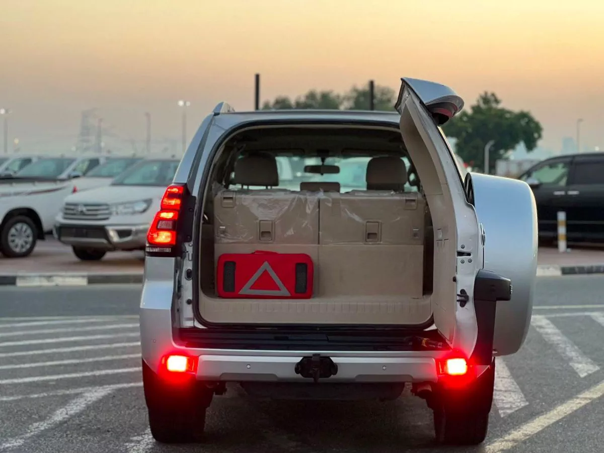 Toyota Prado  2022 Toyota Prado Full Option – GCC Specs-17-0