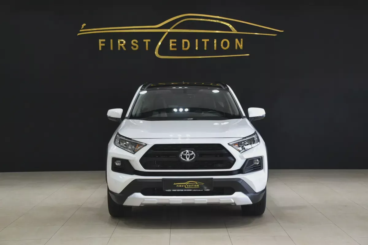 Toyota RAV4 Adventure 2023 GCC Specs ll 0km ll-4-4