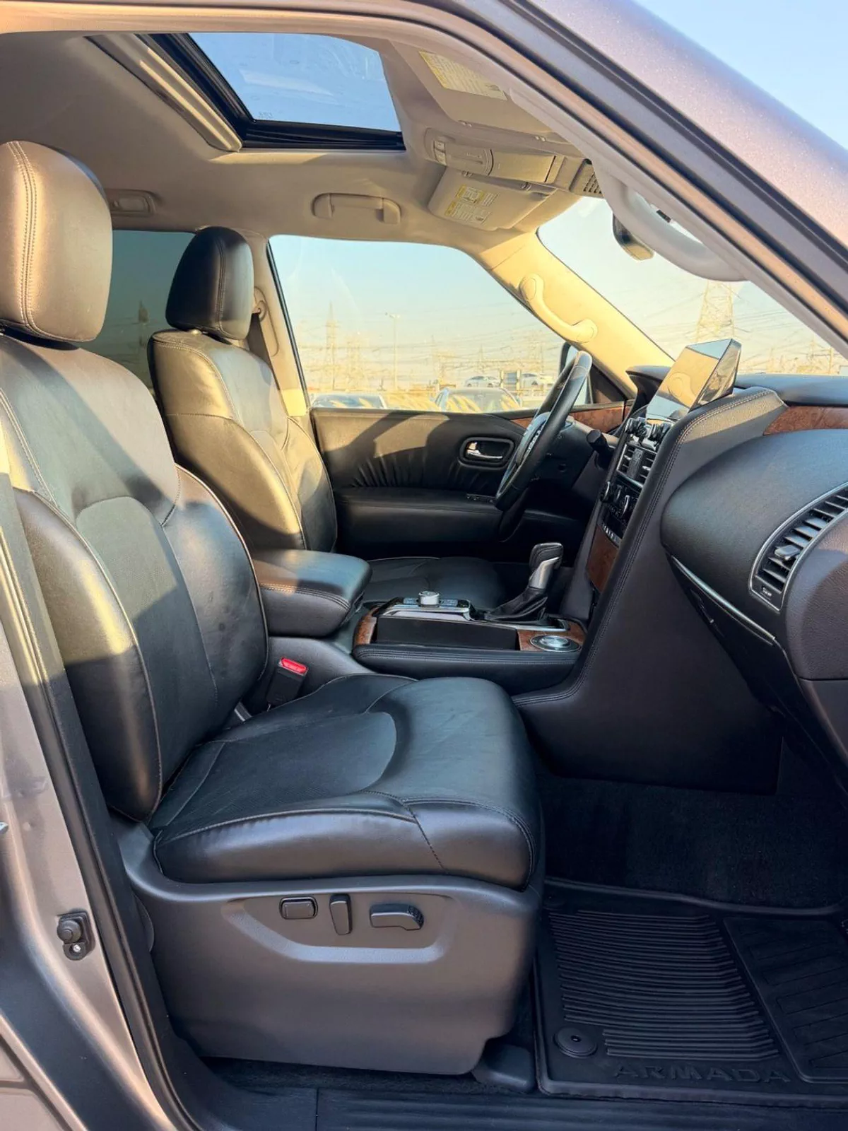 Nissan Armada SL Full option/ sunroof, 360 cameras 2021-14-0