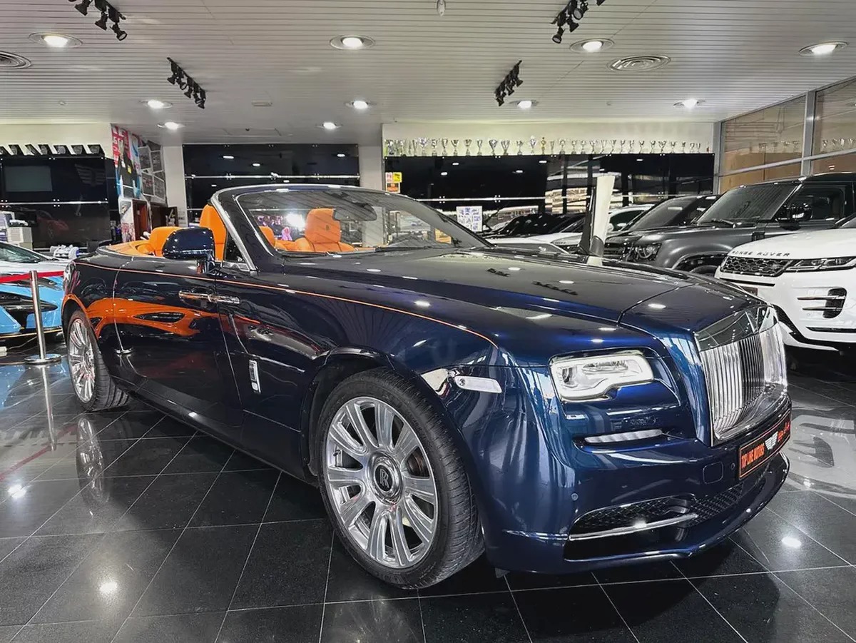 ROLLS-ROYCE DAWN PERFECT COMBINATION COLOR GCC PPF 10-YEAR WARRANTY FULL SERVICE HISTORY NO ACCIDENT