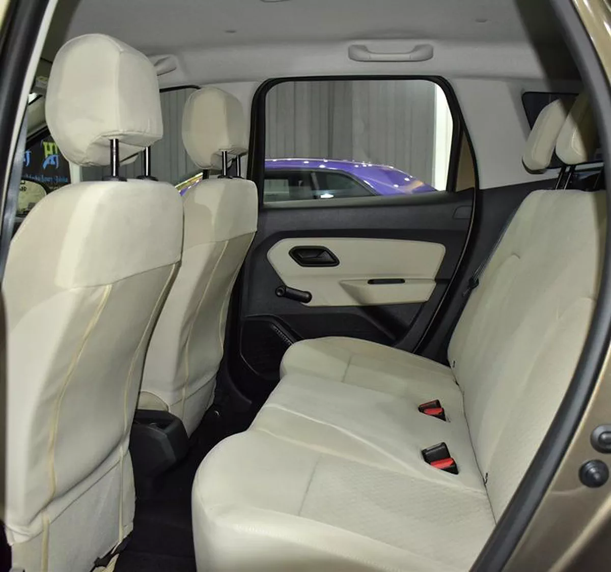 Renault Duster ( 2020 Model ) in Brown Color GCC Specs-11-11