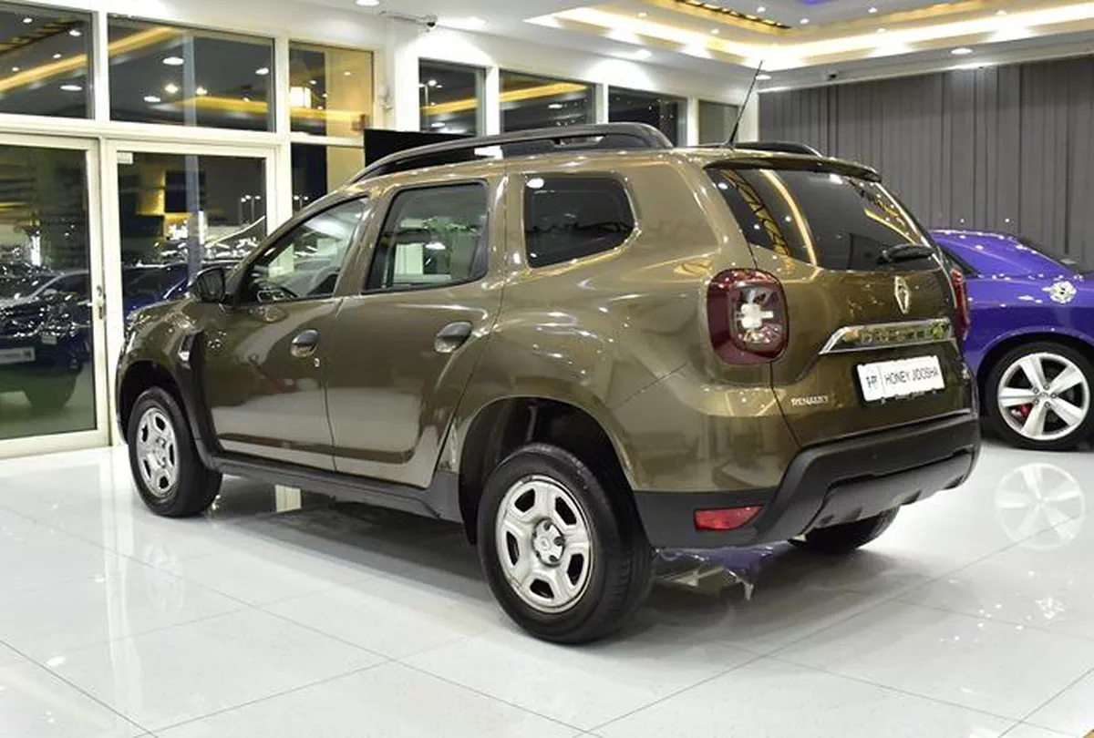 Renault Duster ( 2020 Model ) in Brown Color GCC Specs-1-1