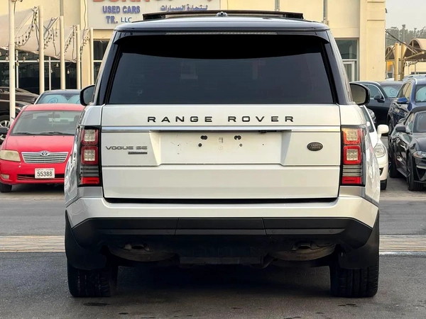 رينچ روڤر فوچ SUPERCHARGED موديل 2014 خليجى بانوراما فل اوبشم صبغ الوكاله