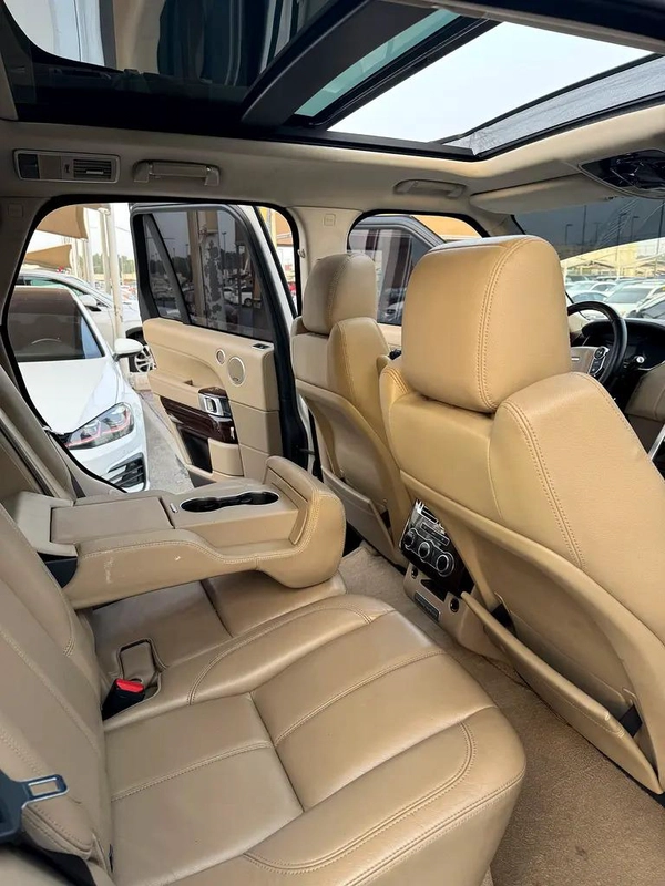 رينچ روڤر فوچ SUPERCHARGED موديل 2014 خليجى بانوراما فل اوبشم صبغ الوكاله