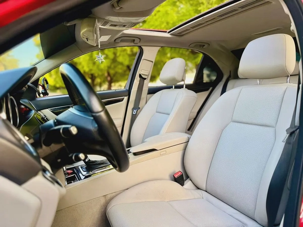 Mercedes-Benz C180 2013 | Korean Specs | Excellent Condition
