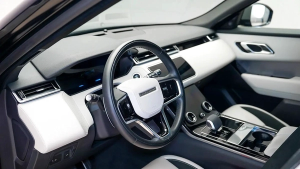 Land Rover Range Rover Velar R-Dynamic SE