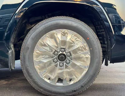 Toyota Land Cruiser VX 4.0L PETROL V6 || RADAR | BIG DVD | REAR ENTERTAINMENT SCREEN | COOL BOX | FULL OPTION (CODE#VX4M-9