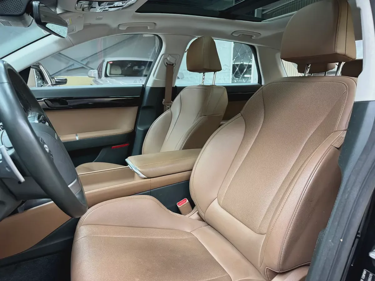 2024 Hyundai Azera Premium | GCC Specs | Brand New-16-16