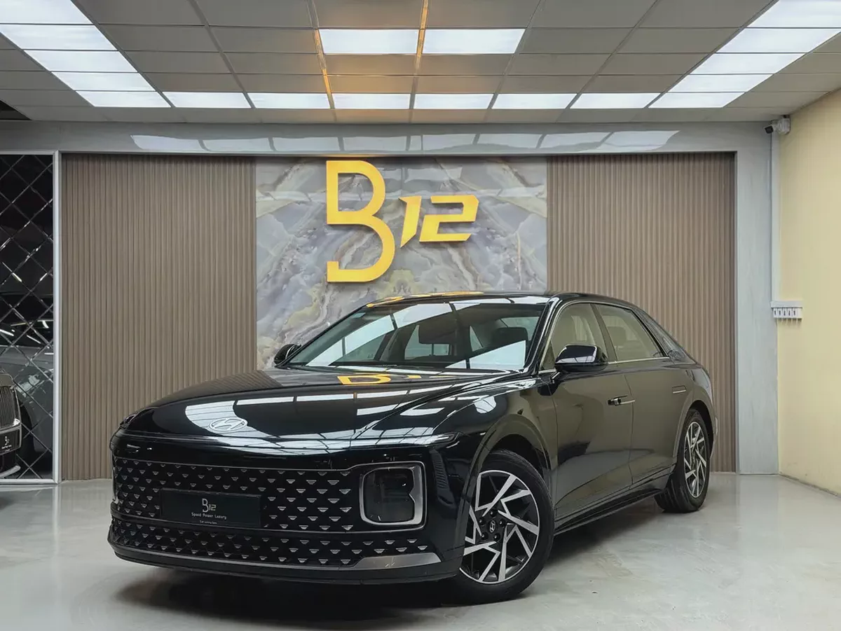 2024 Hyundai Azera Premium | GCC Specs | Brand New-1-1