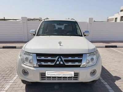 Mitsubishi Pajero GLS V6 3.8 Full Options 7 Seater 2014 Model GCC Specs With Partial Service History-1
