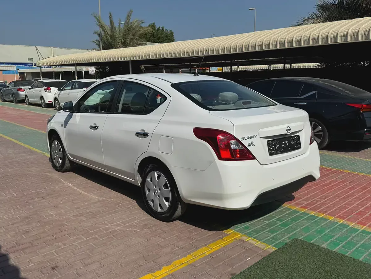 NISSAN SUNNY 2023-3-3