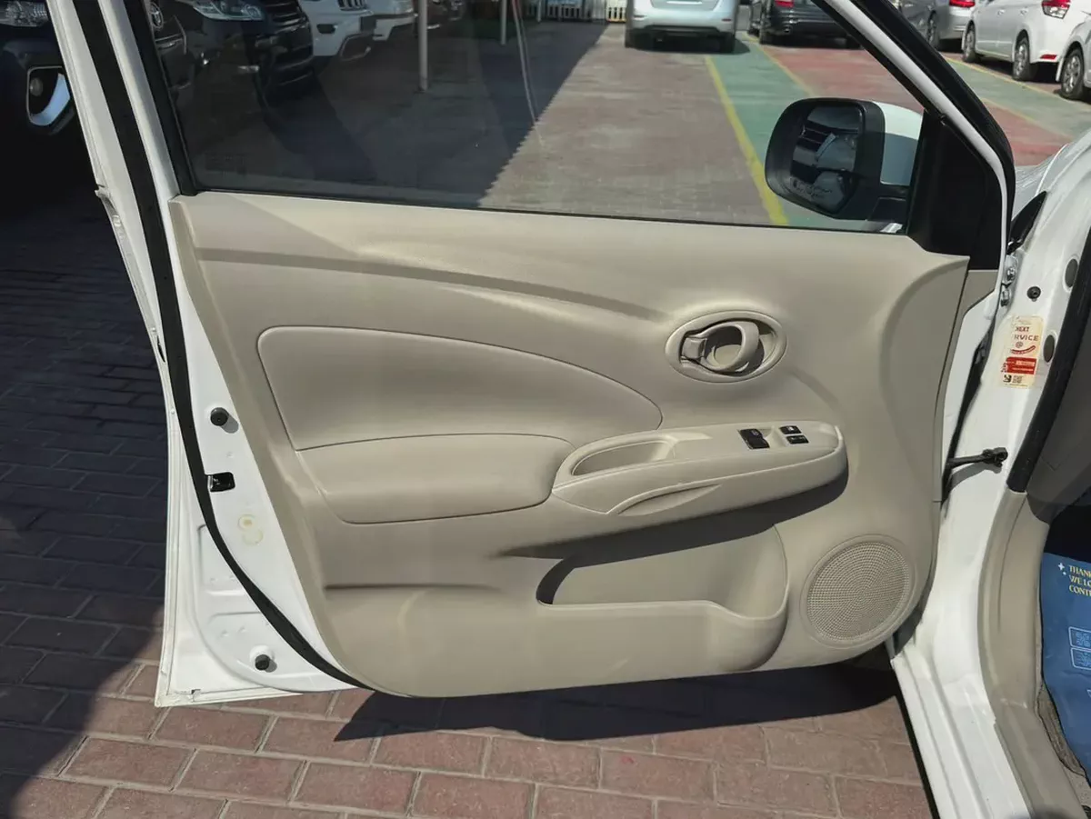 NISSAN SUNNY 2023-6-6