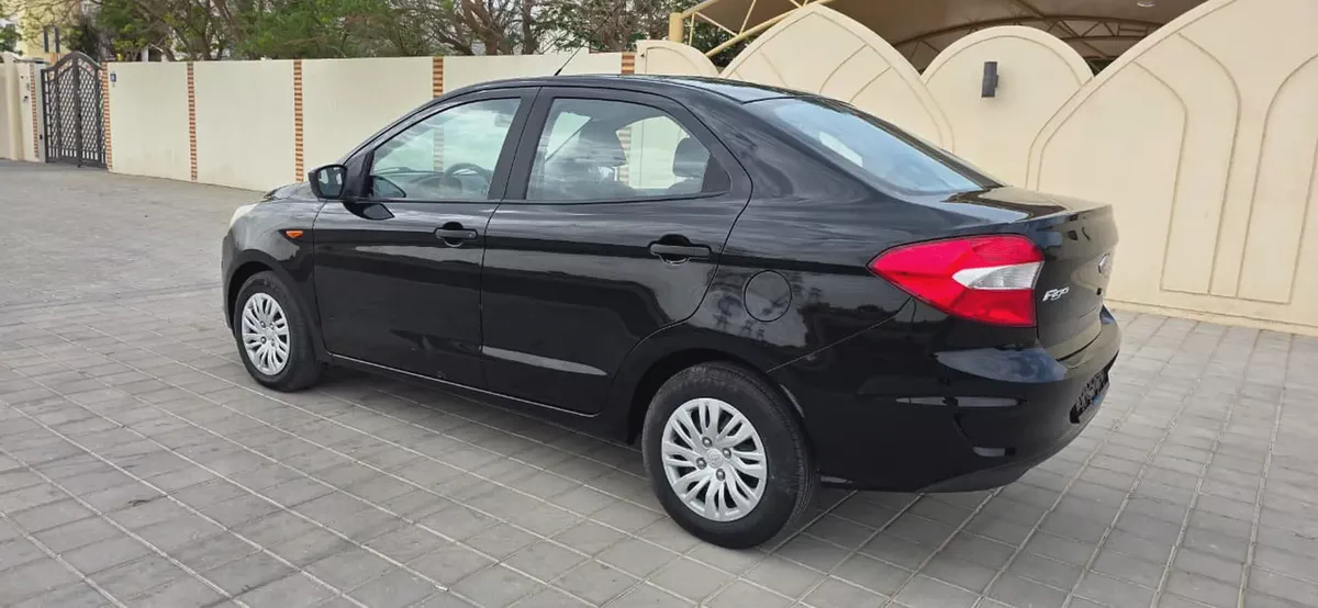 2020-Ford Figo -Excellent Condition-5-5