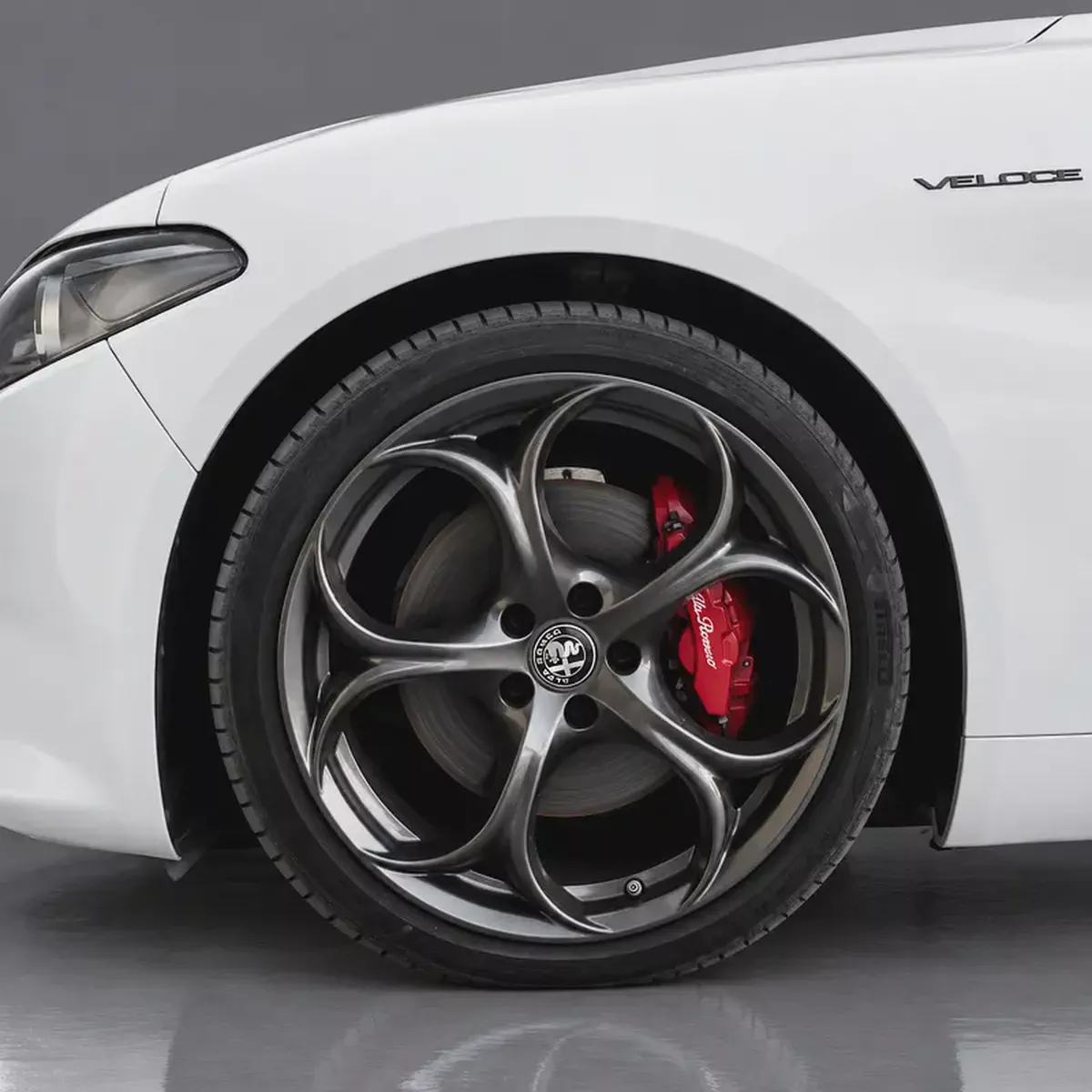 1,724 P.M • 0% Downpayment • Alfa Romeo Giulia Veloce • Agency Warranty And Service Contract-5-5