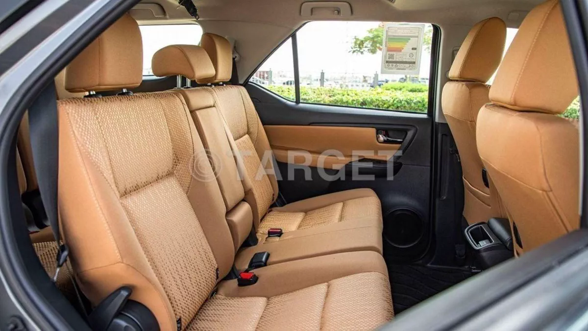 Toyota Fortuner EXR FORTUNER 2.7L 4WD-15-0