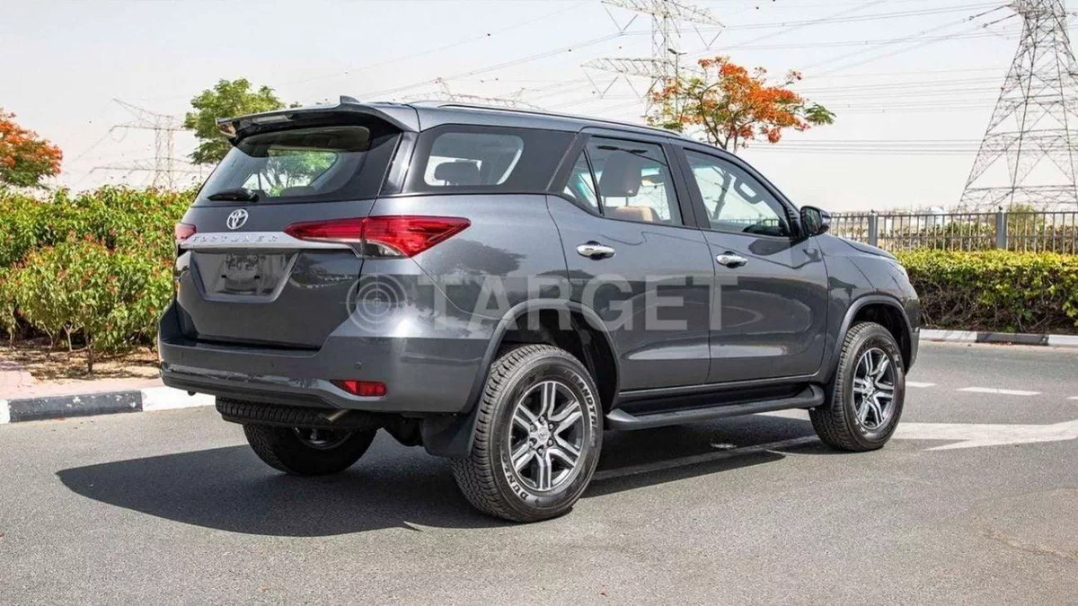 Toyota Fortuner EXR FORTUNER 2.7L 4WD-5-0