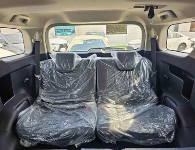 Toyota Fortuner VXR SR5 ADVENTURE / 4.0L V6 PETROL / FRONT PWR SEATS / PUSH START / DIFF LOCK AUTO A/C (CODE # F6HA)-14