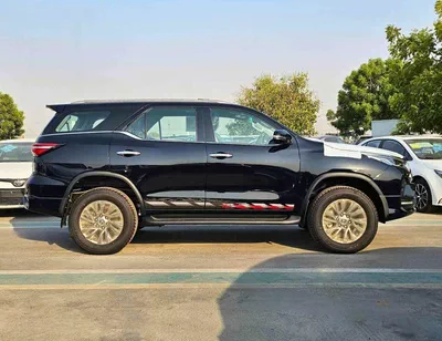 Toyota Fortuner VXR SR5 ADVENTURE / 4.0L V6 PETROL / FRONT PWR SEATS / PUSH START / DIFF LOCK AUTO A/C (CODE # F6HA)-2