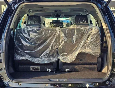 Toyota Fortuner VXR SR5 ADVENTURE / 4.0L V6 PETROL / FRONT PWR SEATS / PUSH START / DIFF LOCK AUTO A/C (CODE # F6HA)-6